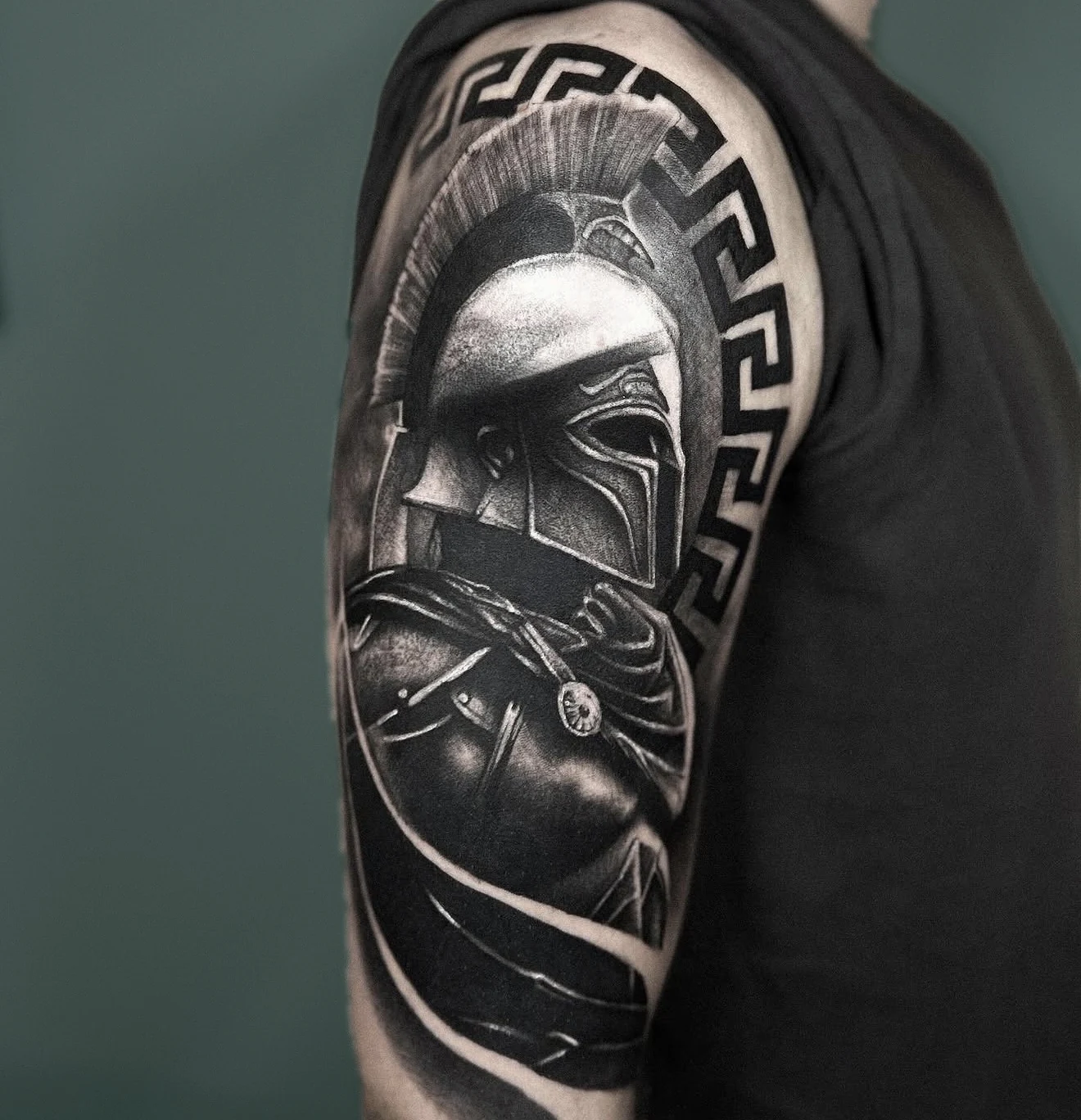 Tatuaż wykonany przez Ola — realizacja Gruba Igła Tattoo Kraków