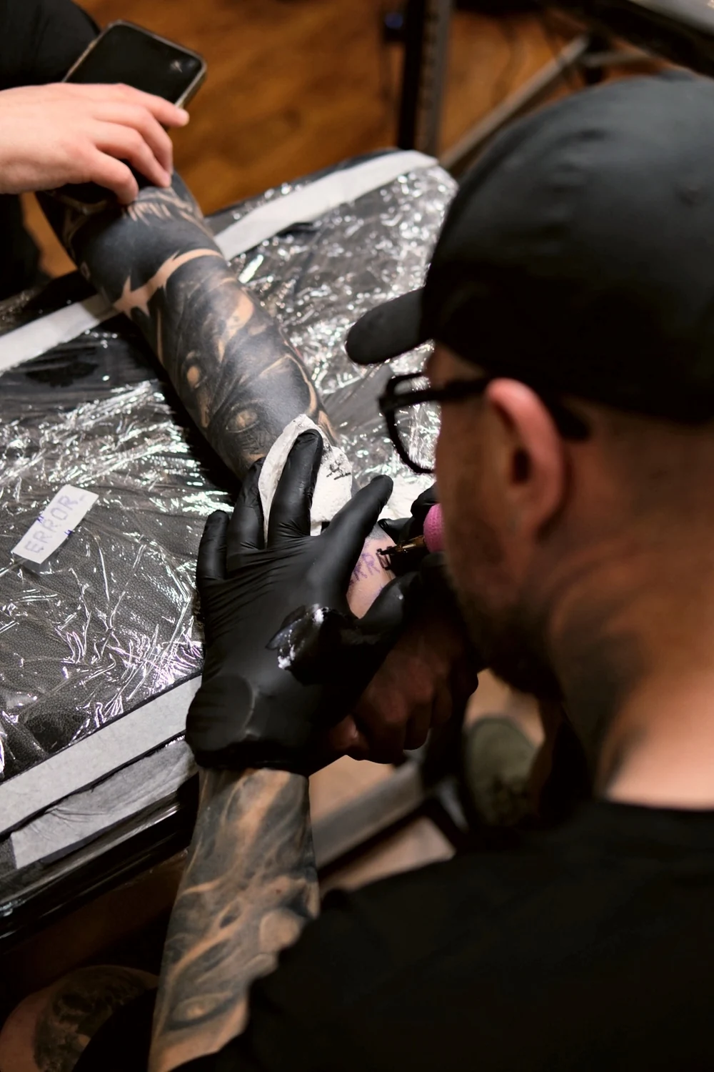 Kulisy pracy w Gruba Igła Tattoo