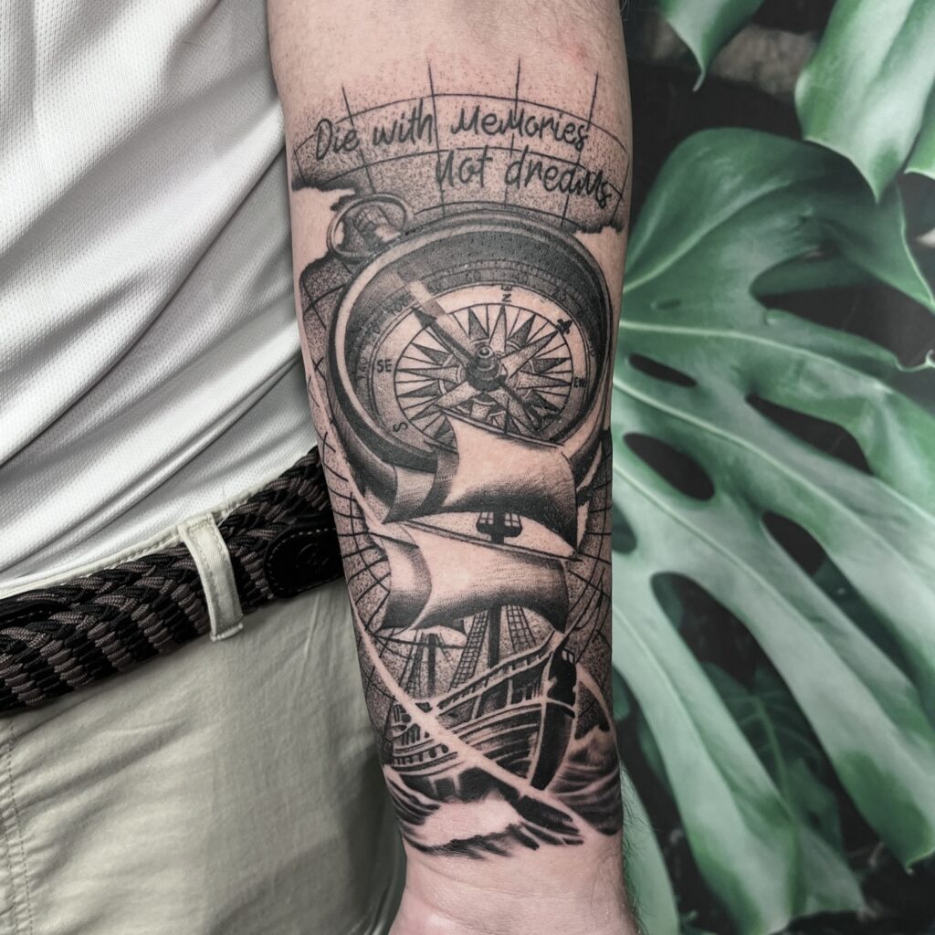 tatuaże gruba igła tattoo studio kraków