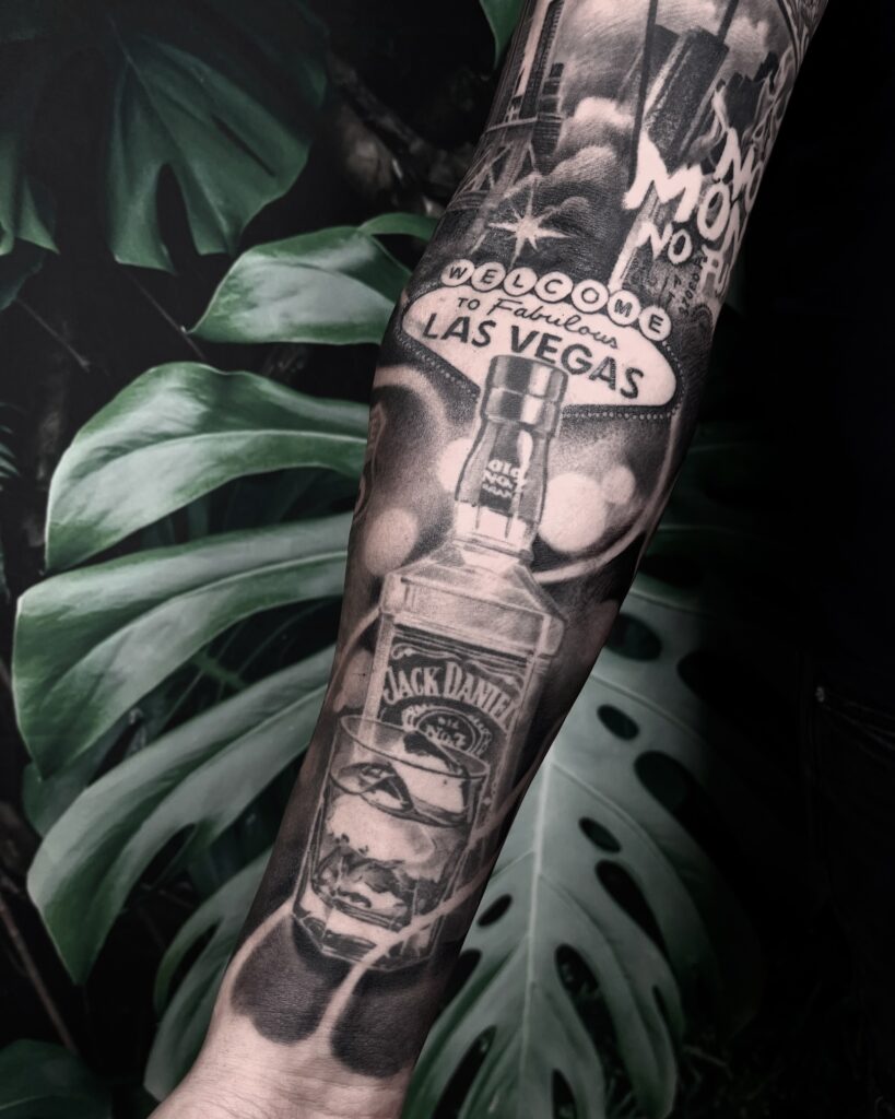 tatuaże gruba igła tattoo studio kraków