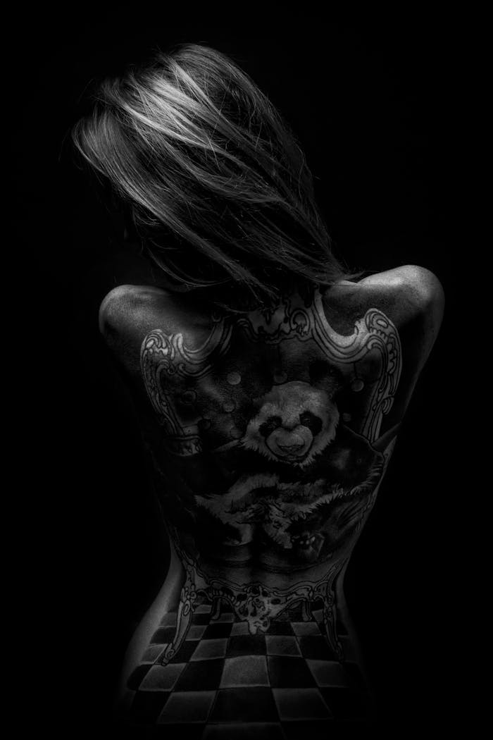 tatuaże gruba igła tattoo studio kraków