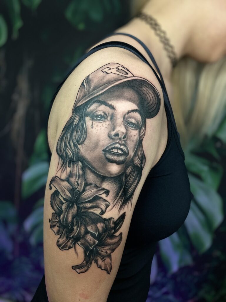 tatuaże gruba igła tattoo studio kraków